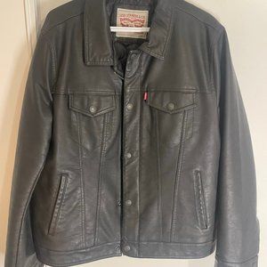 Levi's Faux Leather Trucker Jacket (Black)
